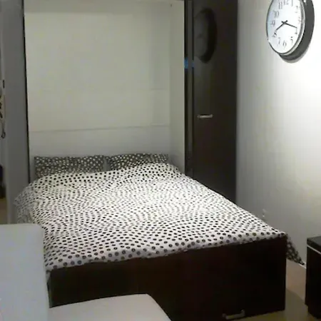 Modern Studio With Seaview. * コクセッド